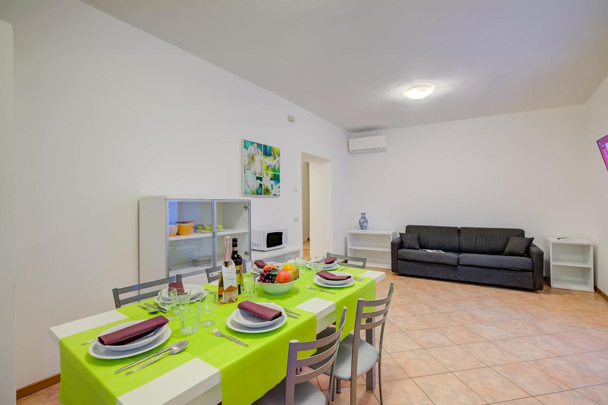 Aparthotel Casa Alpino Riva del Garda Esterno foto