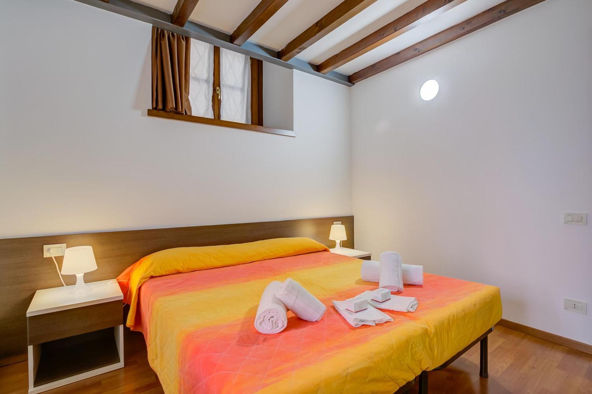 Aparthotel Casa Alpino Riva del Garda Esterno foto