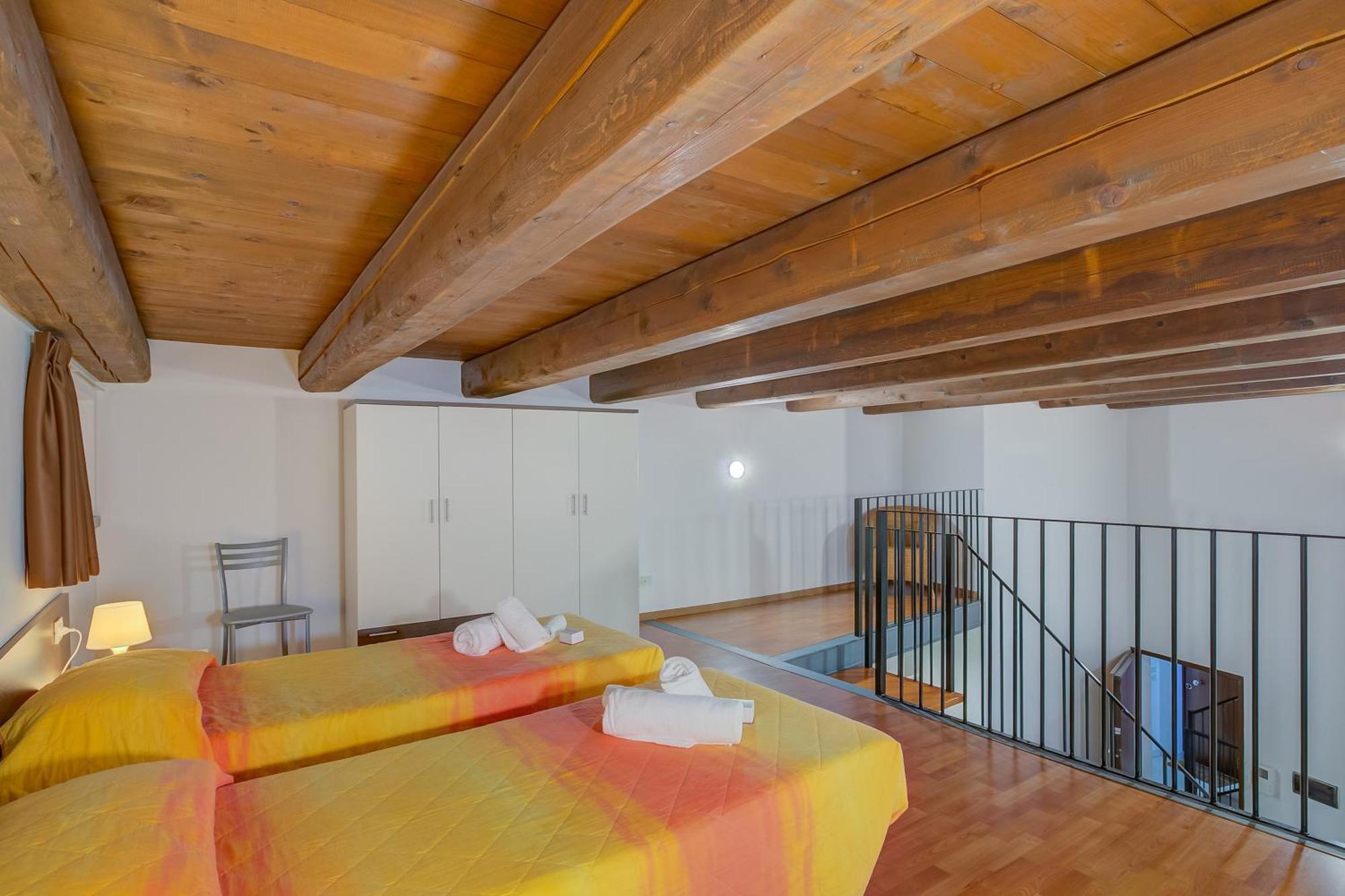 Aparthotel Casa Alpino Riva del Garda Esterno foto