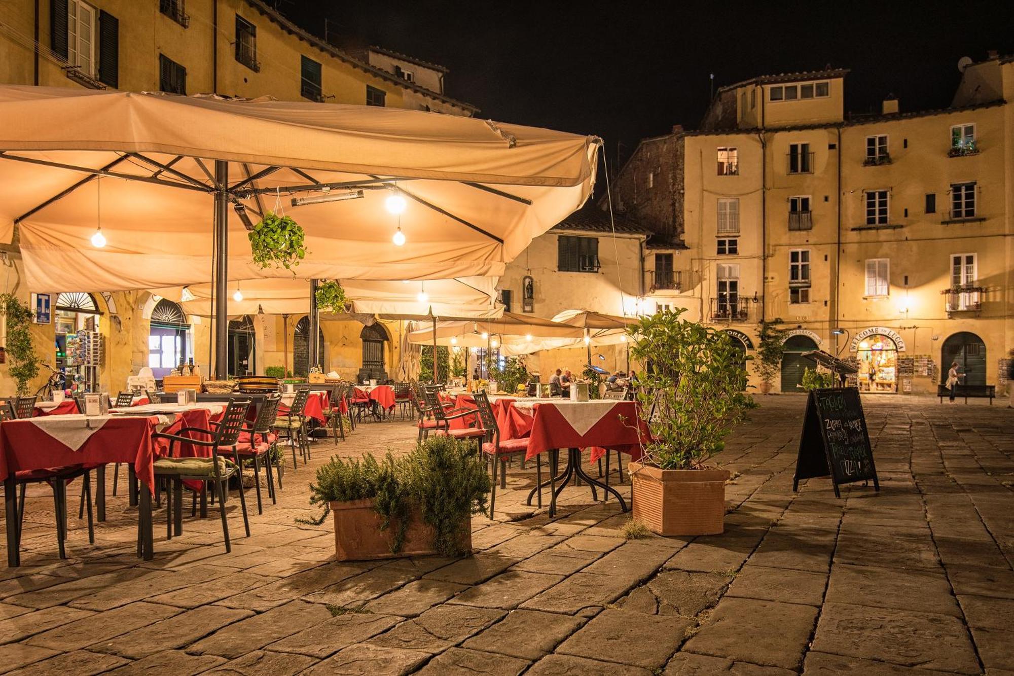 Aparthotel Casa Alpino Riva del Garda Esterno foto