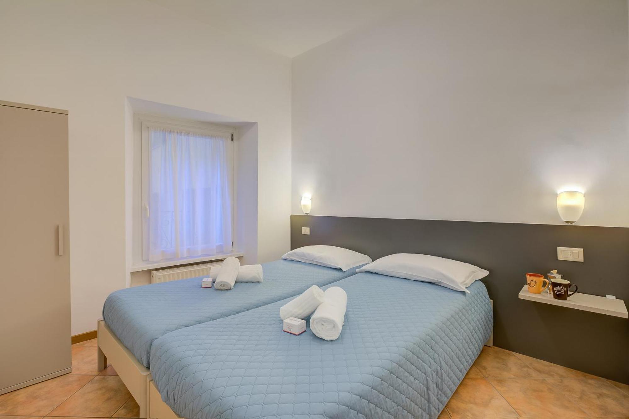 Aparthotel Casa Alpino Riva del Garda Esterno foto