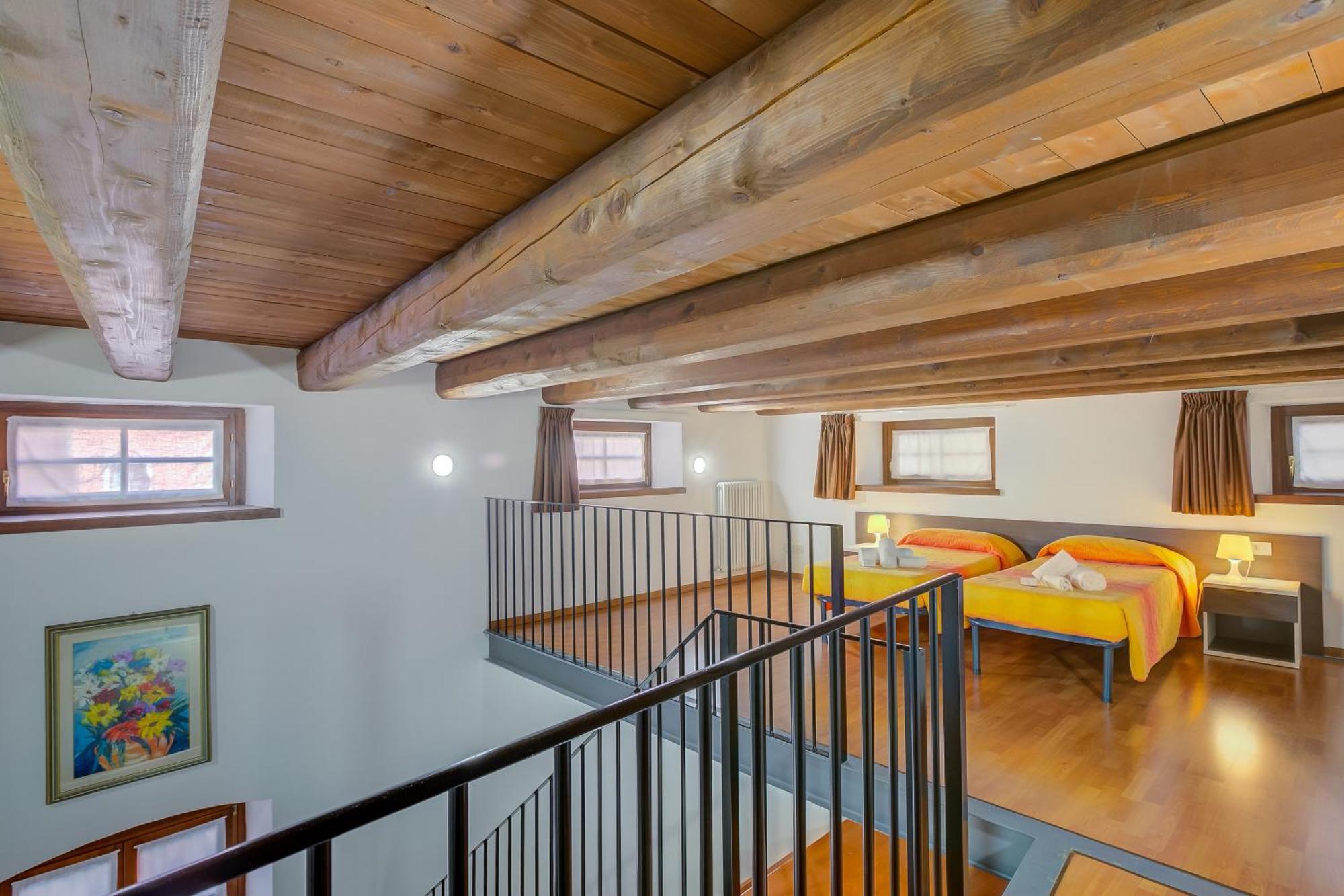 Aparthotel Casa Alpino Riva del Garda Esterno foto