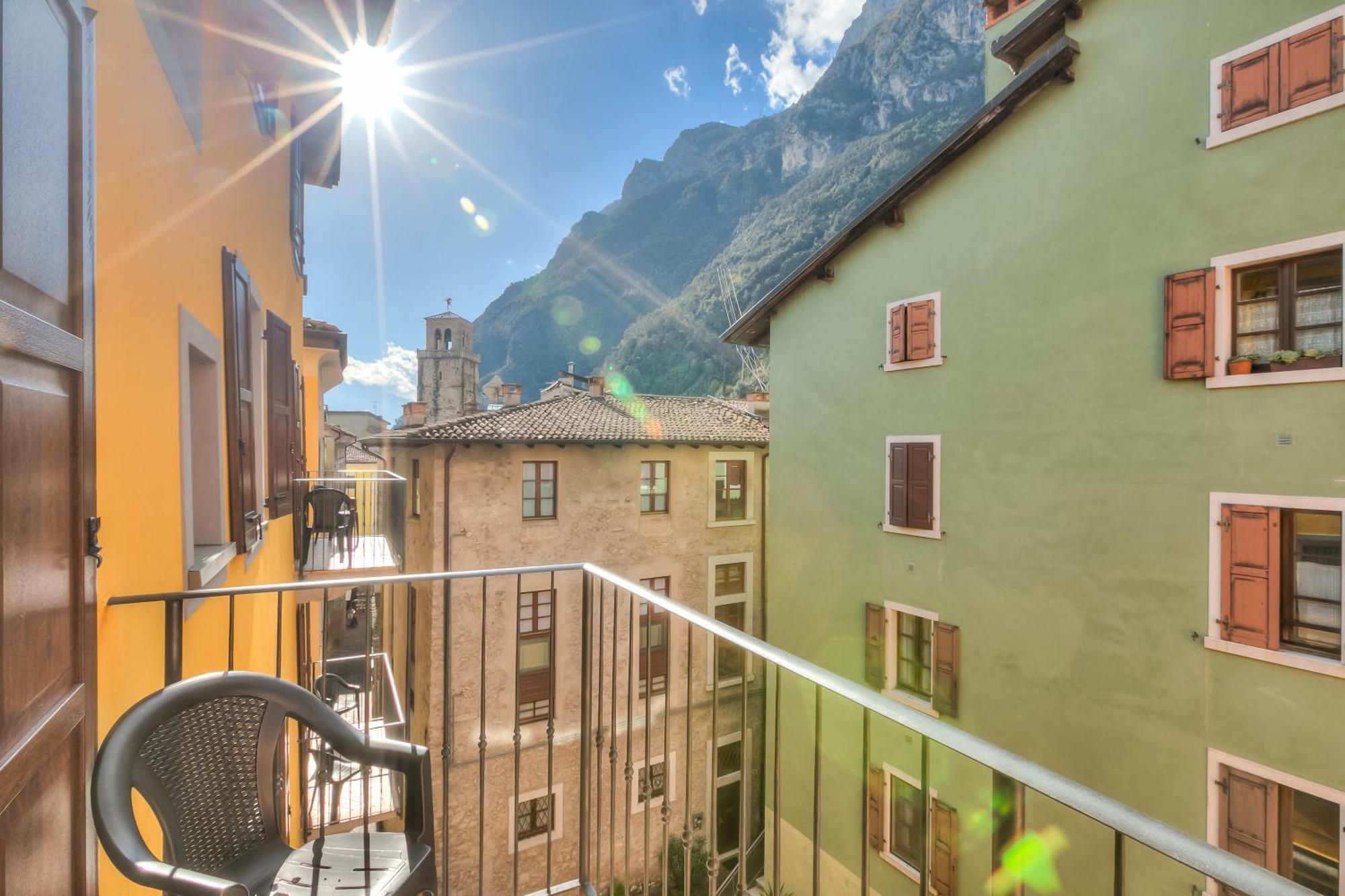 Aparthotel Casa Alpino Riva del Garda Esterno foto
