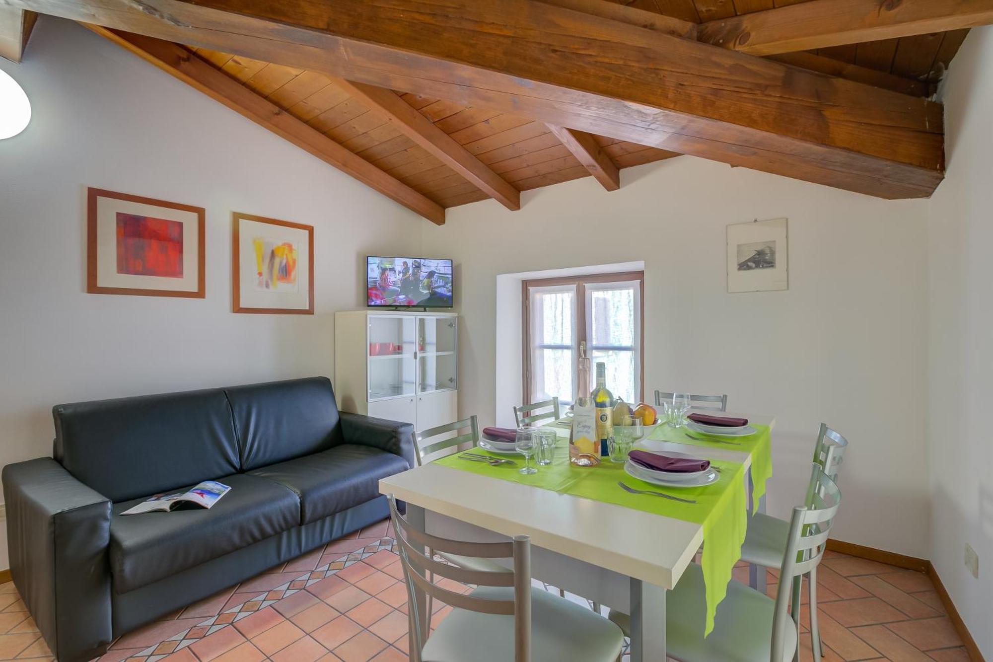 Aparthotel Casa Alpino Riva del Garda Esterno foto